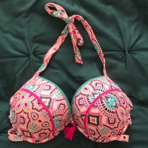 34DDD bathing suit top